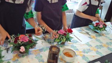 14歳・社会に学ぶ。。｜「フローリストボンマルセ」　（富山県富山市の花キューピット加盟店 花屋）のブログ